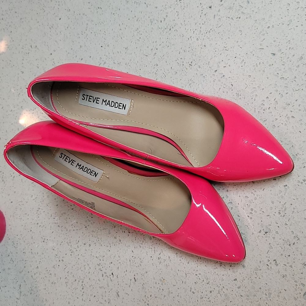 Steve Madden hot pink heels, size 8.5